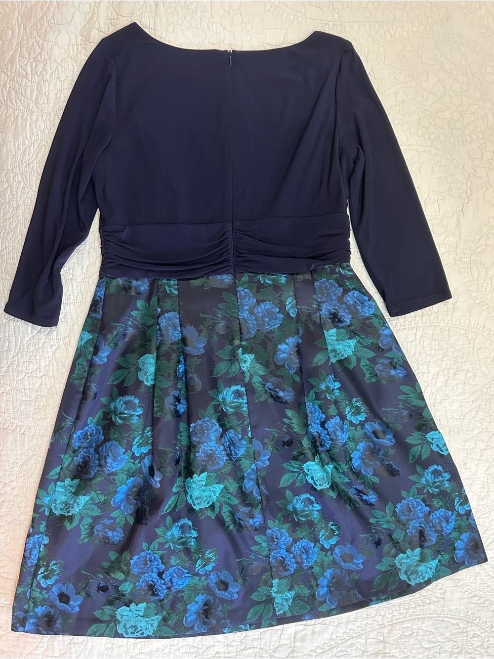 Jessica Howard Navy Blue Floral Fit & Flare Dress Size 16 - Picture 3 of 10